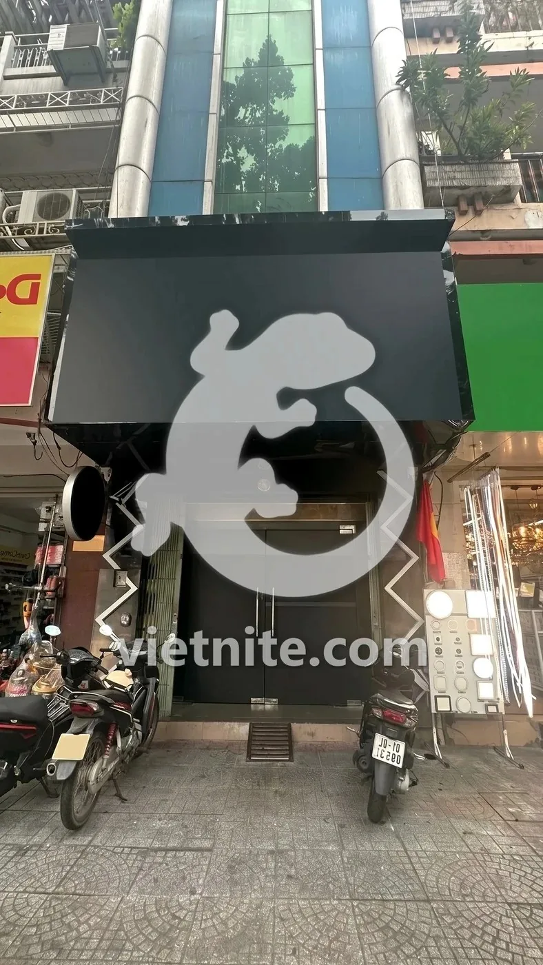 호치민 스타킹 마사지 입구 분위기